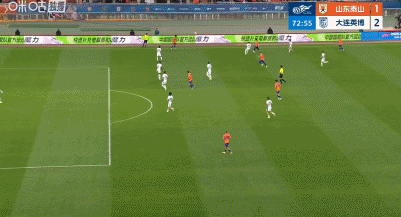 泰山球迷最后这十五分钟憋不憋屈。高度一直是泰山的特点，以前长传冲吊就是泰山最擅