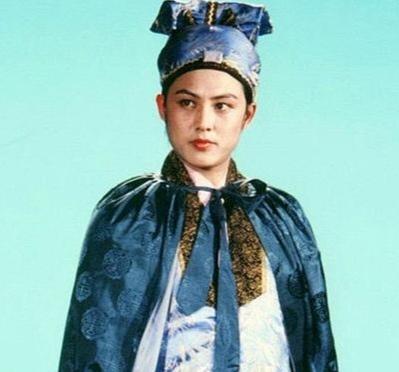 贾琏为啥被叫作“贾二舍”？不是随口叫，藏着贾府的大规矩！读《红楼梦》不注意