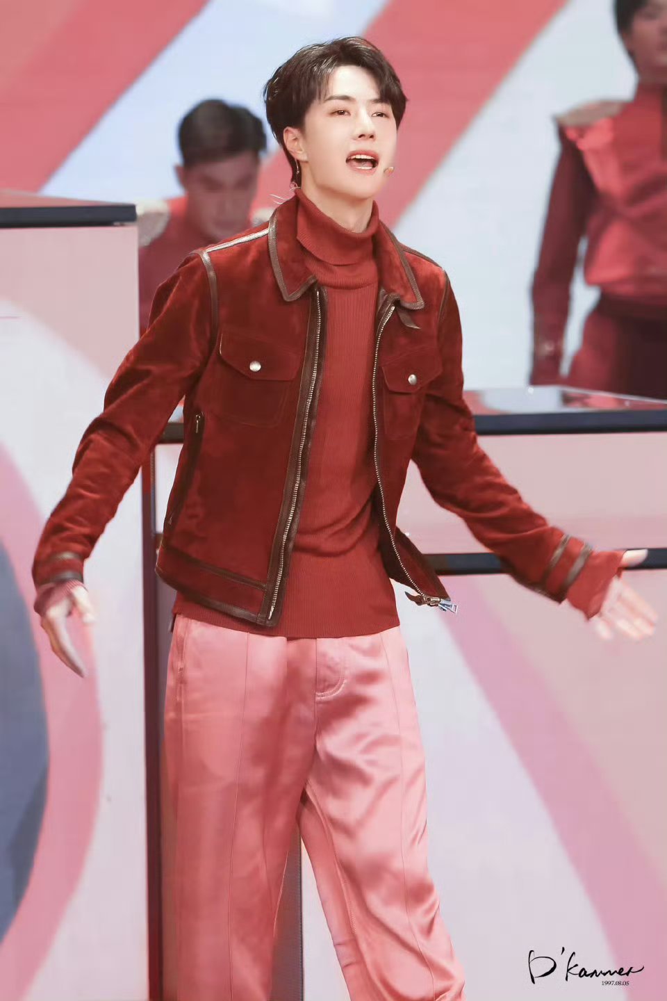 王一博，走过的每一步都算数王一博太燃根本拦不住