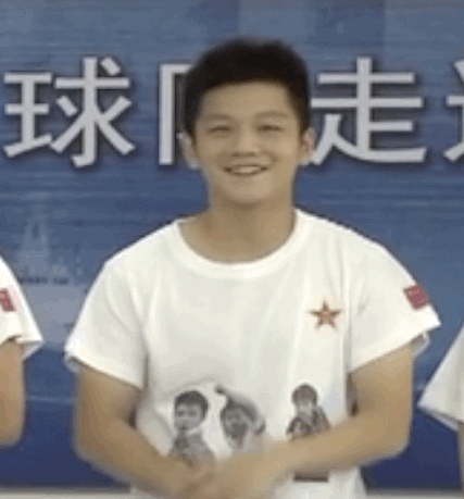 奶萌奶萌的​​​