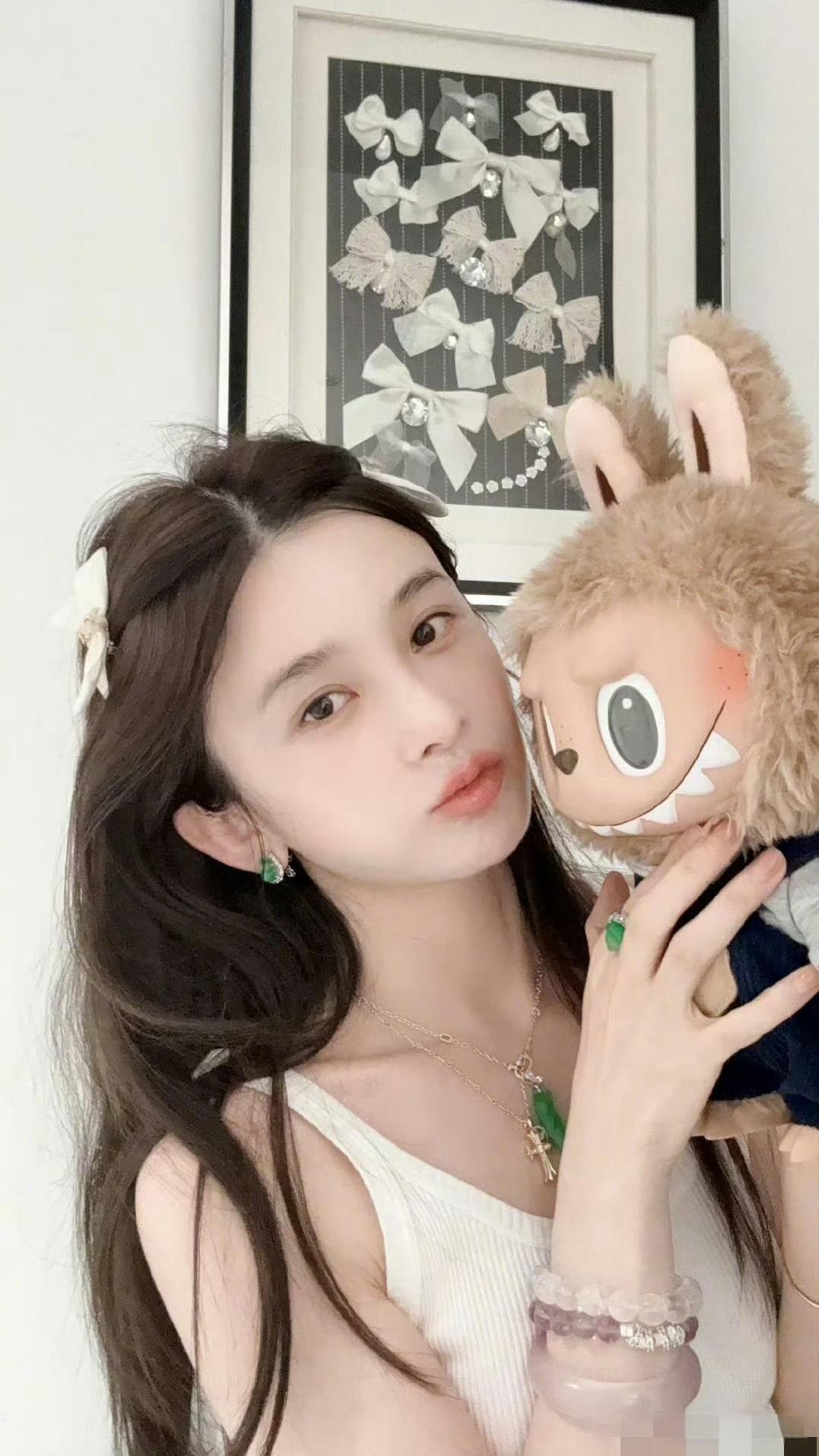 赵樱子：“我第一次体验失恋，没有心情学习，导致我第一年没有考上，当时我妈跟我一起