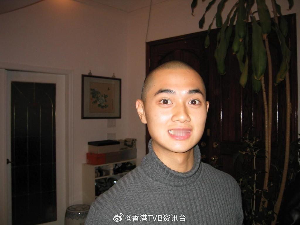 星岛：郑俊弘宣布离开TVB效力长达24年凭星梦传奇爆红与何雁诗情路波折婚后