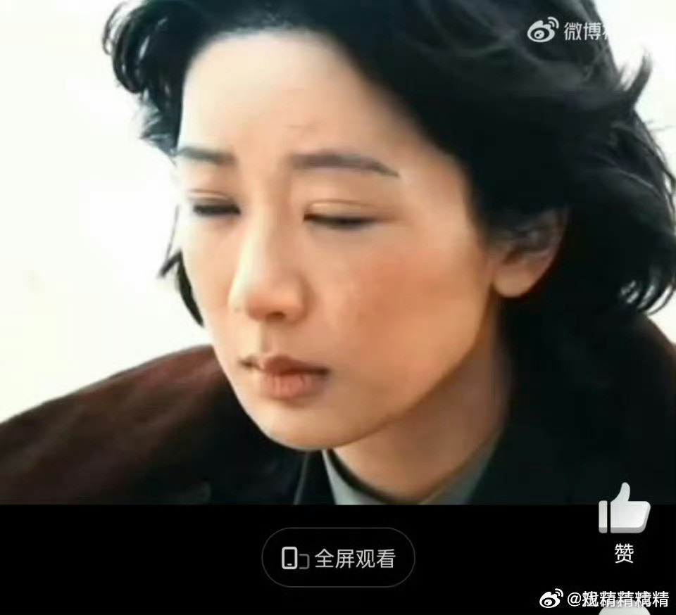 迪丽热巴贺思慕戴了美瞳偶像剧戴美瞳不是很正常吗？再说这是隐形眼镜吧？有些人在艰苦