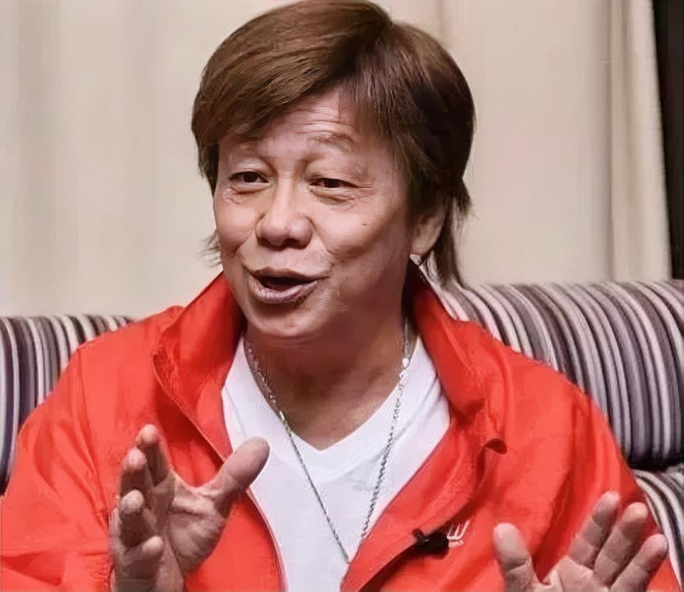 看完梁小龙被封杀二十多年的前因后果，我脑子里就一个念头：他当年就为了回趟老家