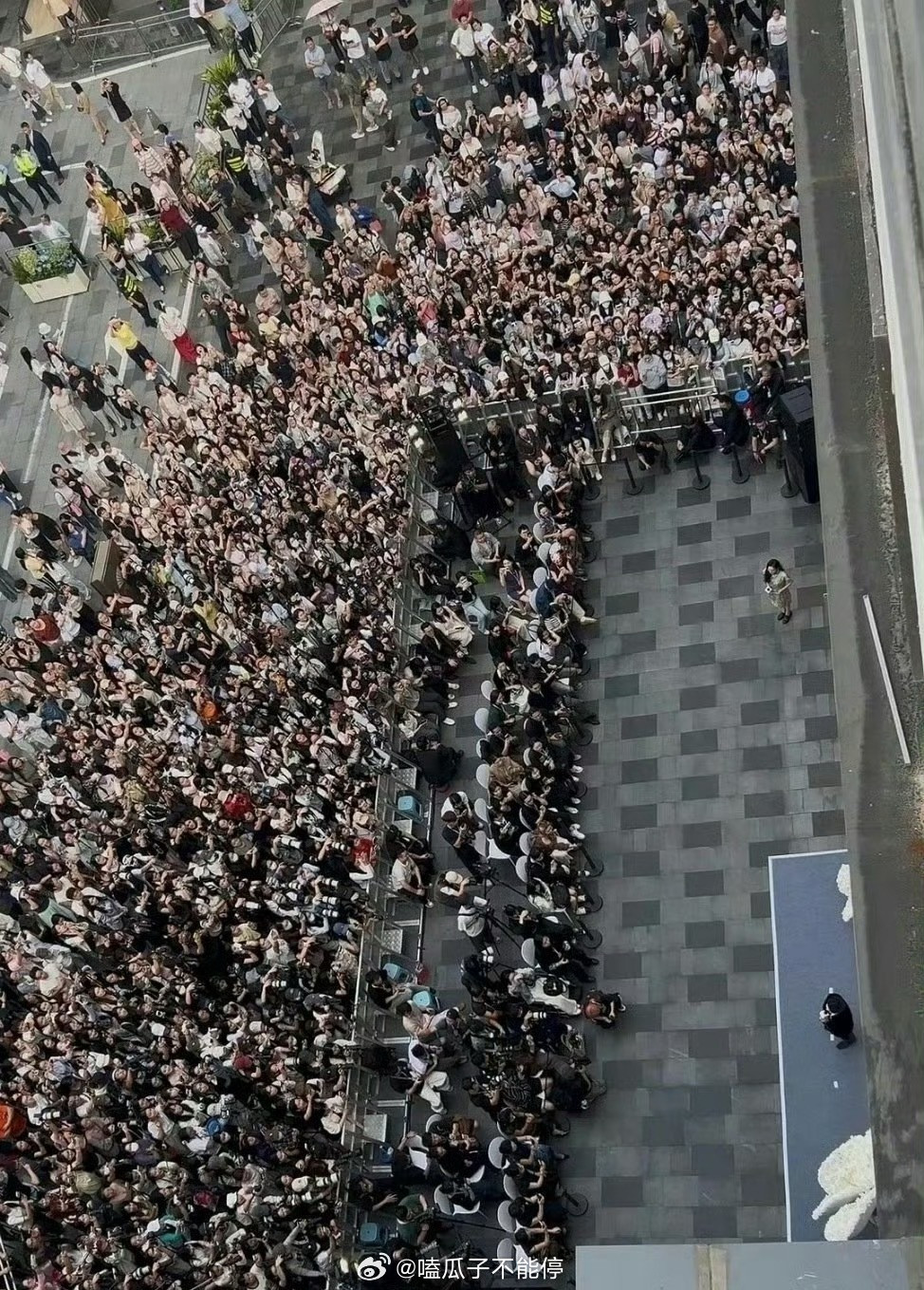 于适线下活动人数也太多了，大爆生的含金量[点赞]​​​