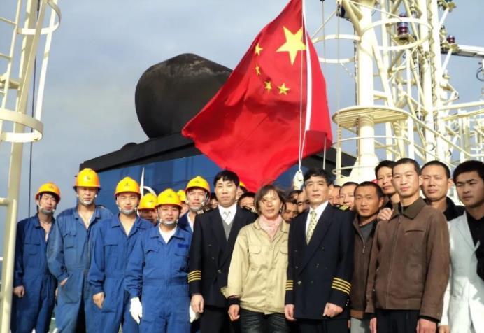 2000年所罗门撤侨，澳大利亚允许日本人登舰，却不准许中国人登舰。 2000