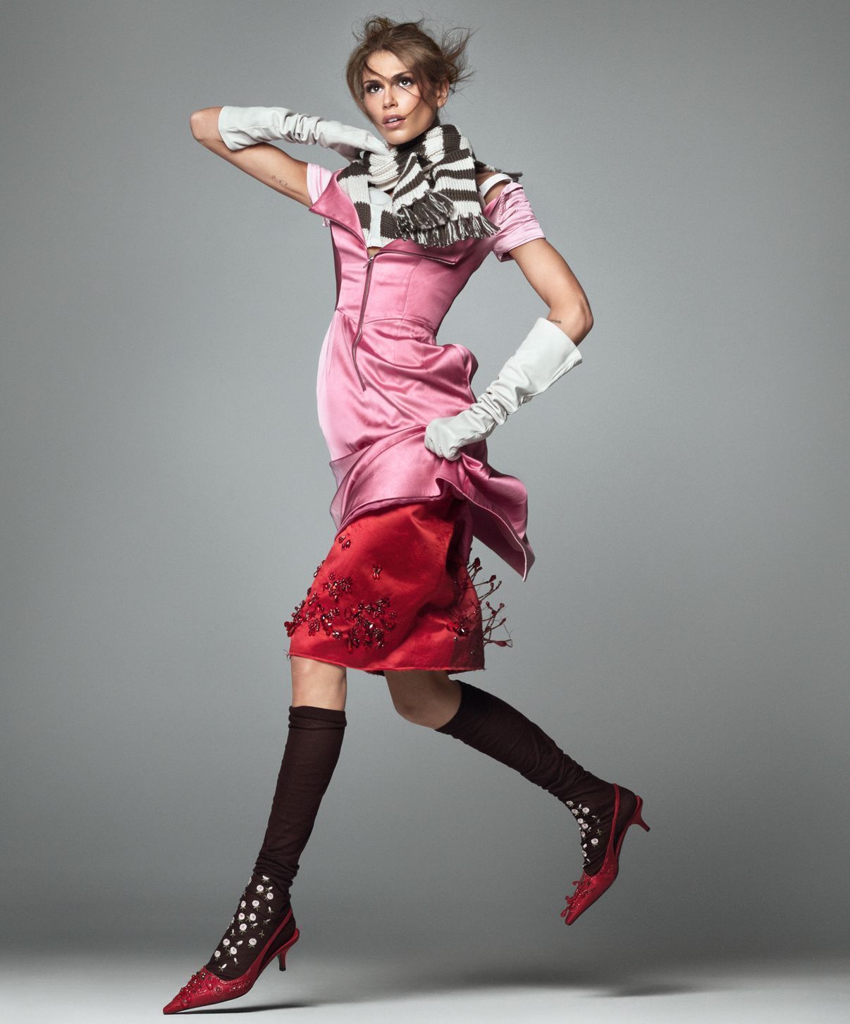 美国版Vogue发不了今年九月刊封面大片封面大赏超模KaiaGerber携