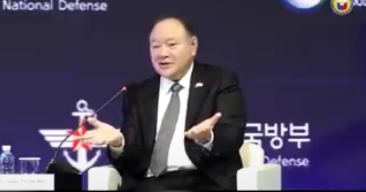 菲律宾防长在韩国首尔大放厥词对我国进行诋毁，而且及其恶毒地攻击！这个靠弄虚作假