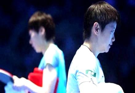 8倍慢放都看得清清楚楚的擦边球，裁判却判给了对手。决胜局8:7，孙颖莎一