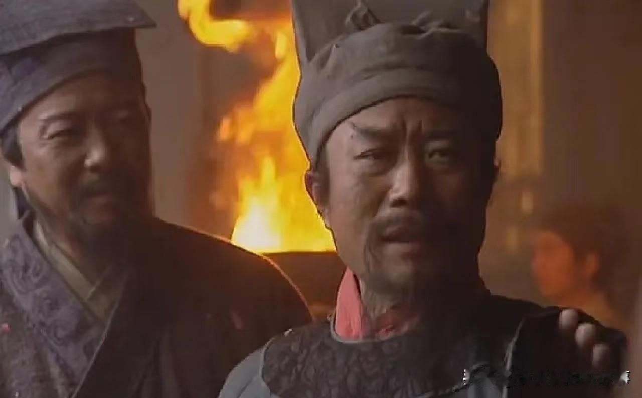 宋江能坐稳梁山头把交椅，真不是靠运气，对比一圈就懂。柴进是皇亲国戚，仗义疏财却容