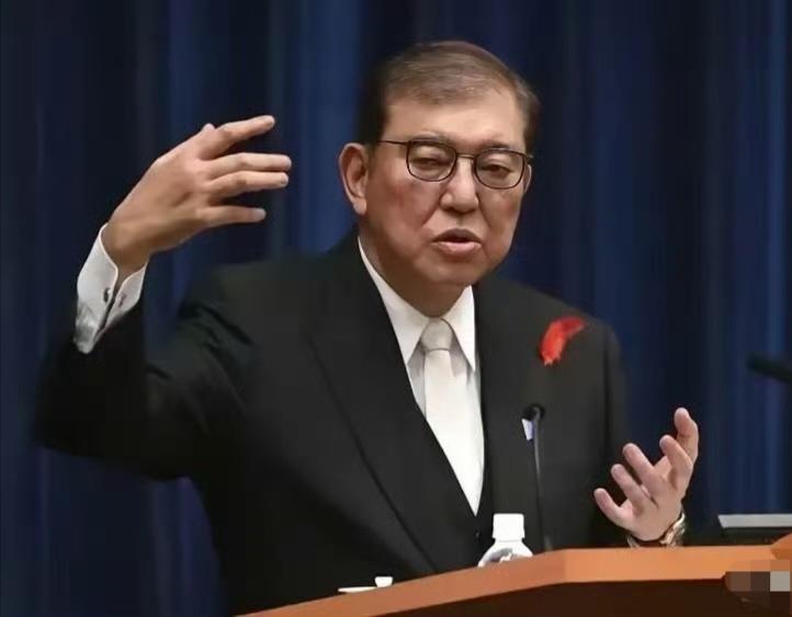 石破茂还是比较清醒务实的政客。他表明如果非要跟中国试一试，会面对比二战下场还要惨