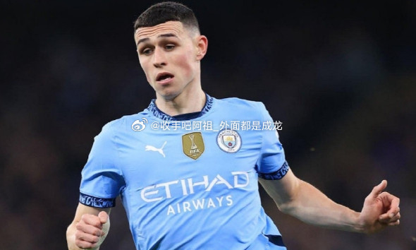 英超第13轮比赛，曼城主场3-2击败利兹联。赛后，梅开二度的福登在接受采访时回应