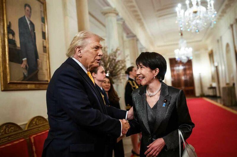 如果美日韩印越菲六国真的联手挑衅中国，别说赢了，光是这支“联合大军”一出现，整个