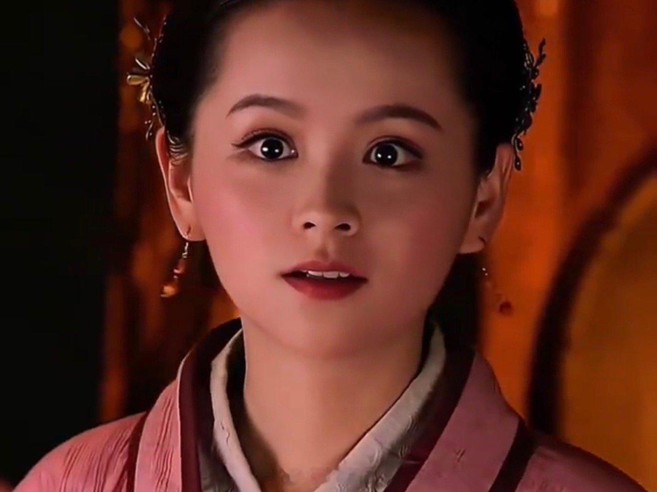 林心如邓莎曾合作美人心计天惹，这是要梦回《美人心计》的节奏呐！新一季的《再见爱
