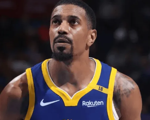 NBA常规赛，勇士120-107战胜篮网。赛后，勇士主帅科尔接受了采访。科尔表