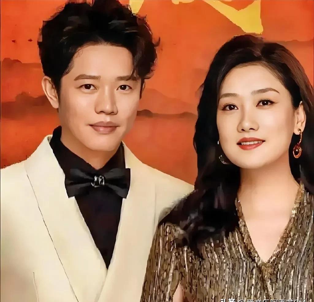 12次上春晚！凤凰传奇才是央视最硬的“安全牌”！导演组选他们真不是图流量。