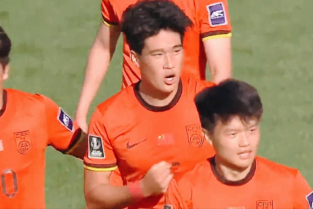 不能满足1分！中国队用自己创造的机会，争取到更进一步的良机。因为，泰国队前2