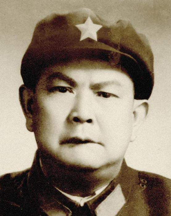 1941年，新四军参谋带着2个伤员打游击，3人仅仅只有1支枪，谁知短短4年，这个