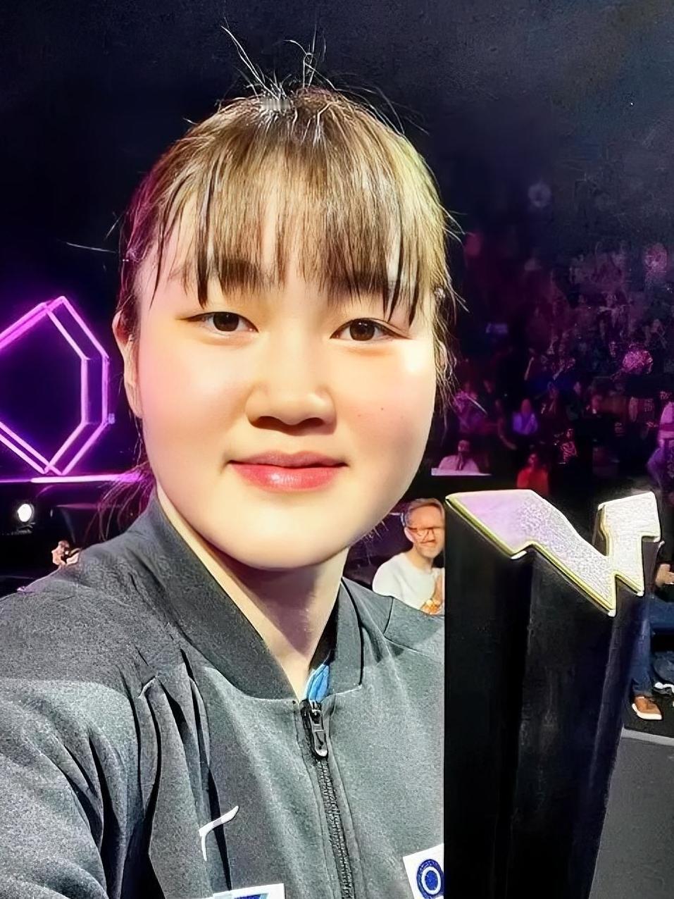 有人说日本女乒输给国乒是因为二单早田希娜实力太差所致，如果换成大藤沙月压阵结局可