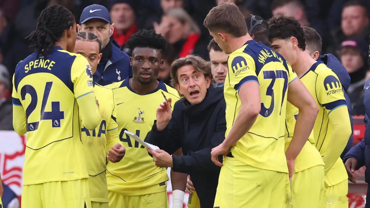 热刺vs桑德兰热刺主教练弗兰克把执教热刺比喻做一场马拉松，在某个阶段你要拼命跑