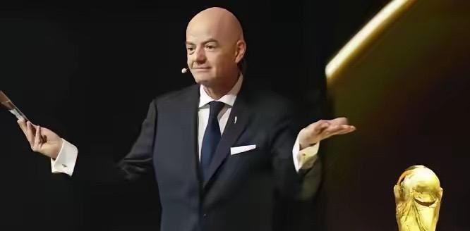 国际足联“彻底尴尬”！​​谁能想到！英格兰6-4狂胜法国，全场轰出10粒进球，