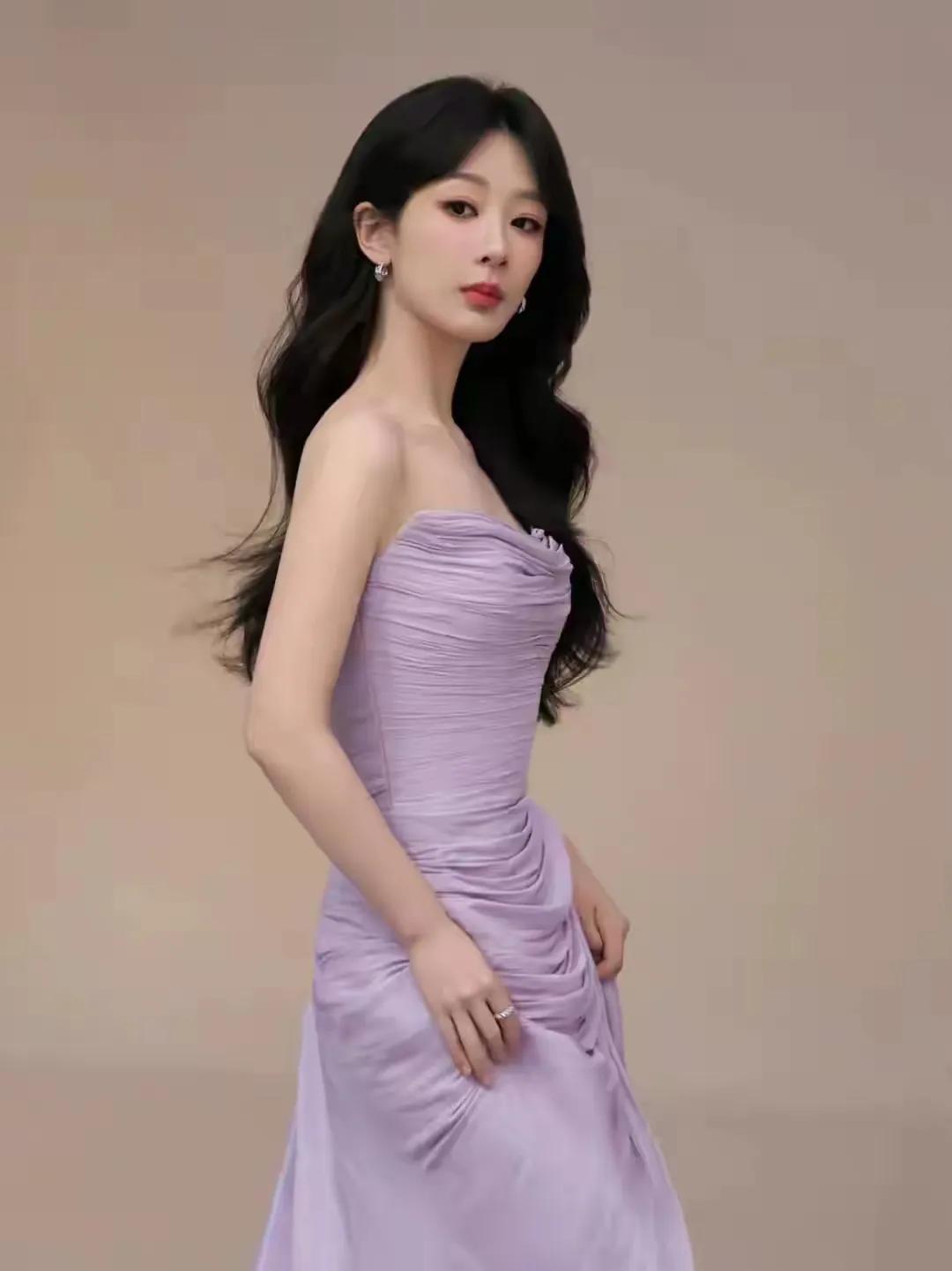 杨紫代言奇瑞，造型好绝！杨紫成为奇瑞汽车代言人，一袭LafineCout