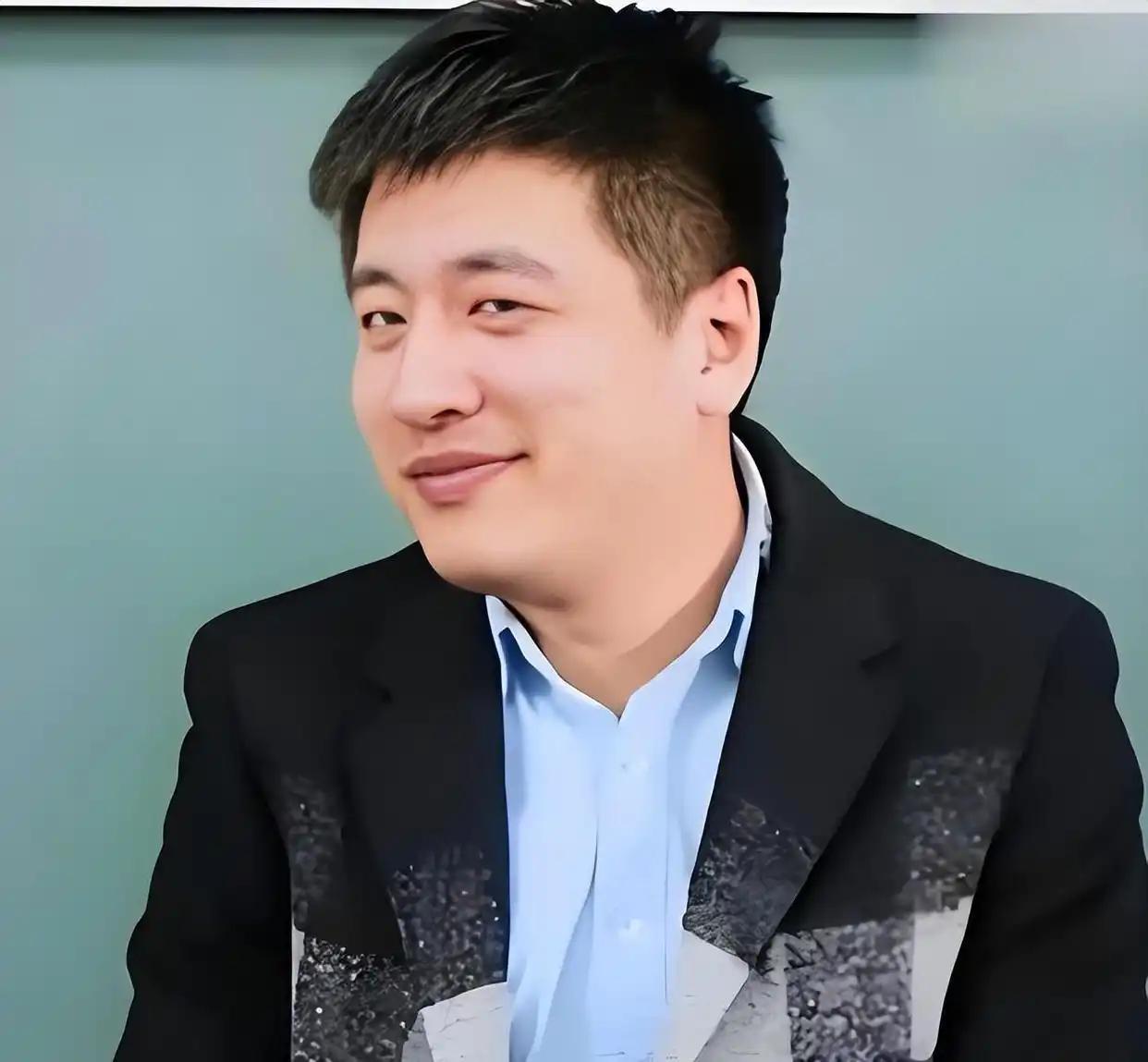 走了，41岁。张雪峰3月22日还在朋友圈打卡7公里，24日中午跑完步出现不适，下