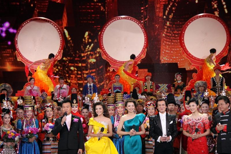 2026年央视春晚主持人阵容如何2026年央视春晚主持人阵容一公布就炸锅了。北