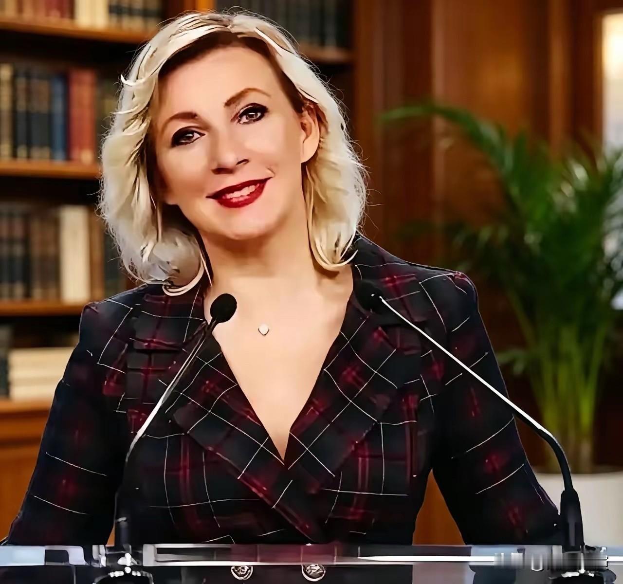 4月24日这天，俄罗斯算是把日本的底裤给扒下来了。俄罗斯官方发言人直接对外公