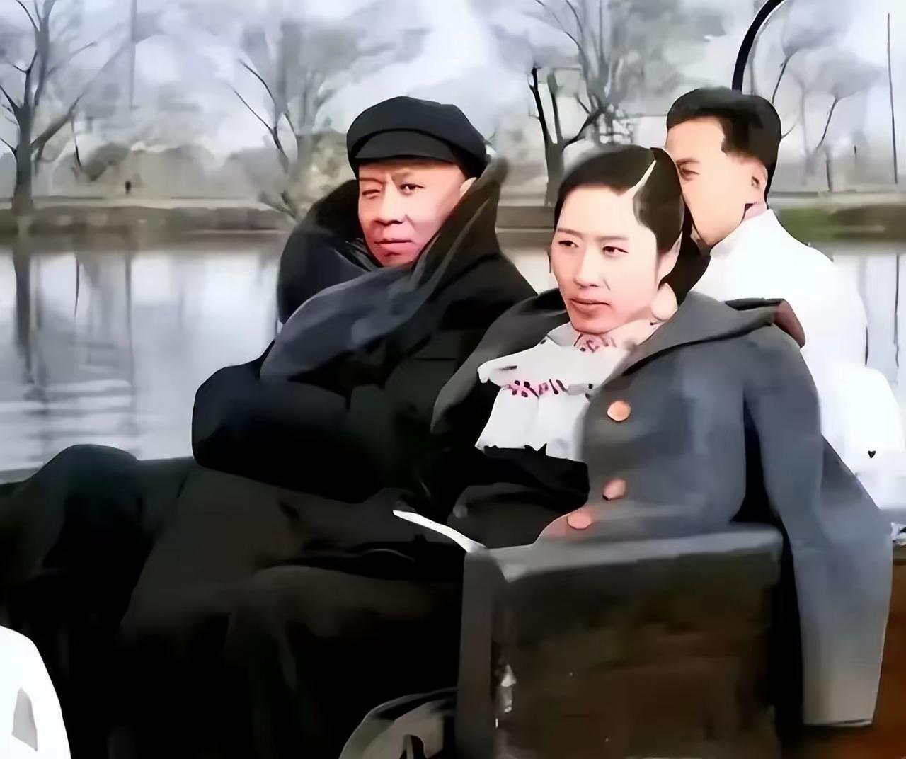 刘少奇王光美1964年留影