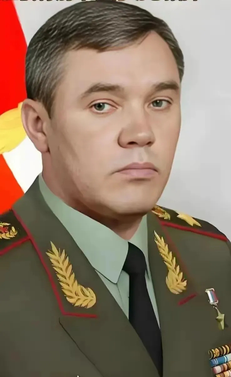 俄总长亲临前线，战况到底有多糟？天哪！俄罗斯最高军事长官