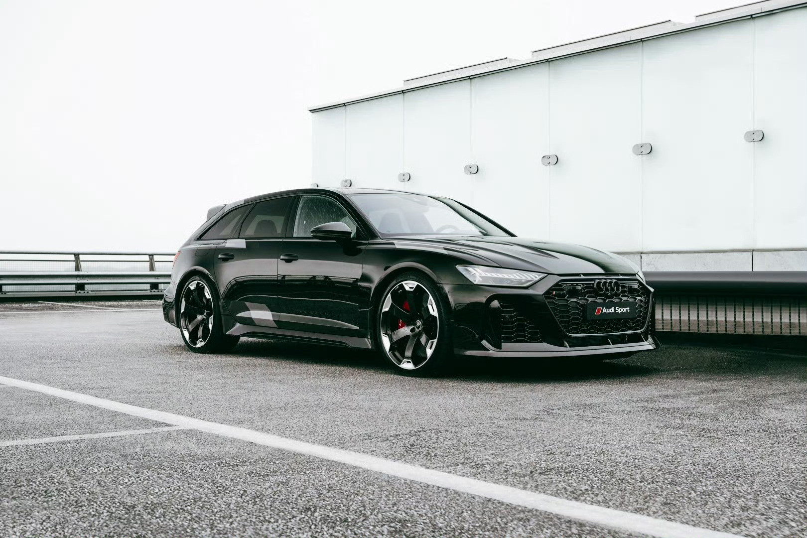 奥迪RS6AvantGTYYDS