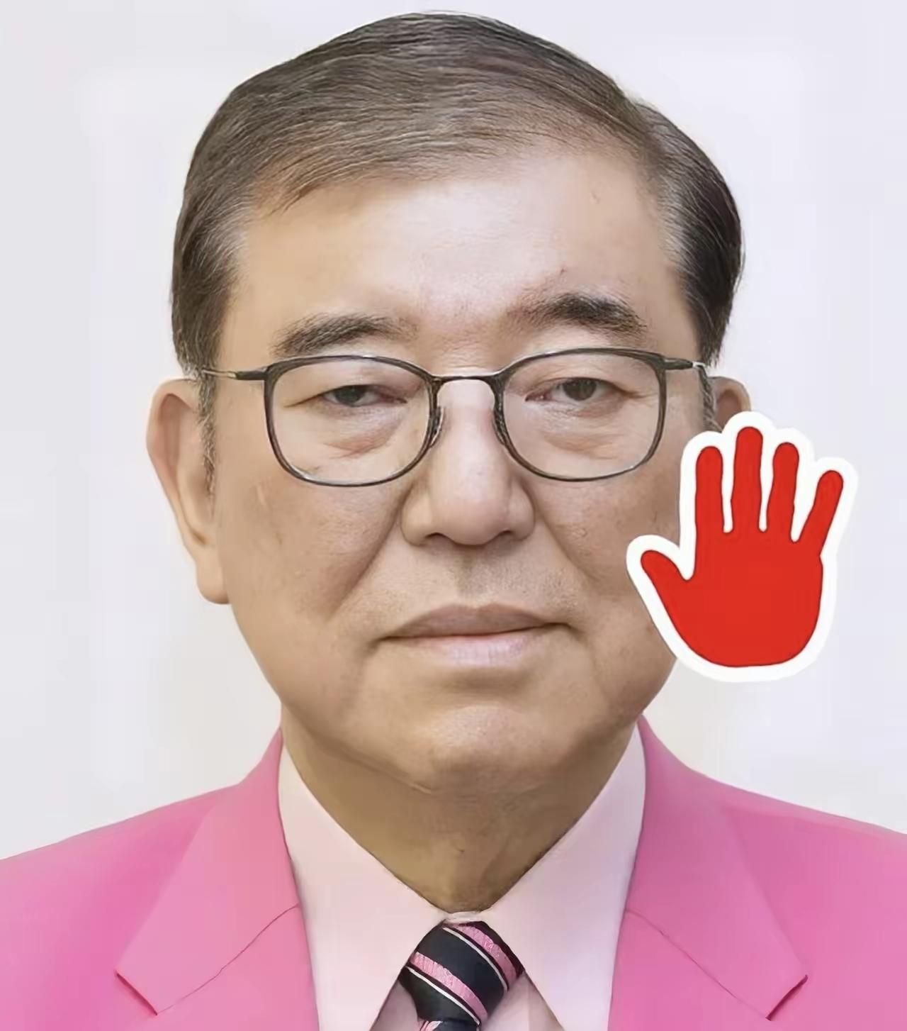 就在今天日本突然宣布了9月19日上午日本航空自卫队一架飞机在新潟机场着陆时突
