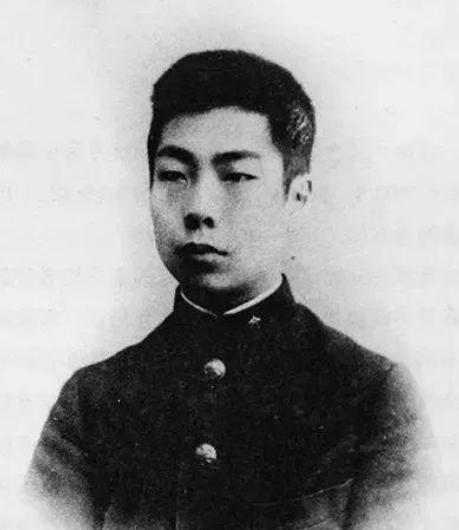 1934年，与鲁迅分别15年的闰土病逝，终年57岁，临终前闰土抱憾道：“要不是为