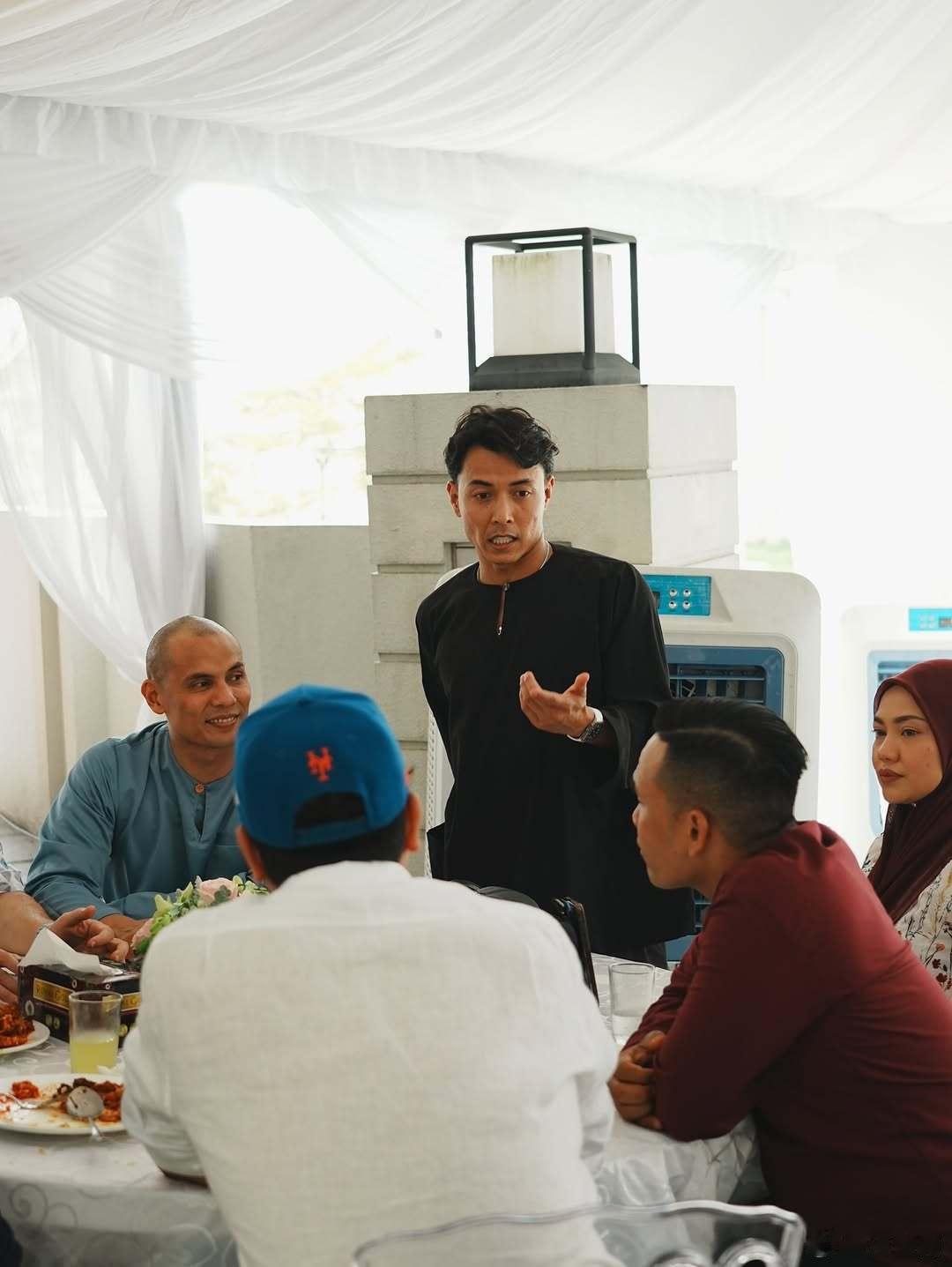 马来西亚王室🇲🇾彭亨州大公主伊曼和前夫AbuBakarAhmad破镜重