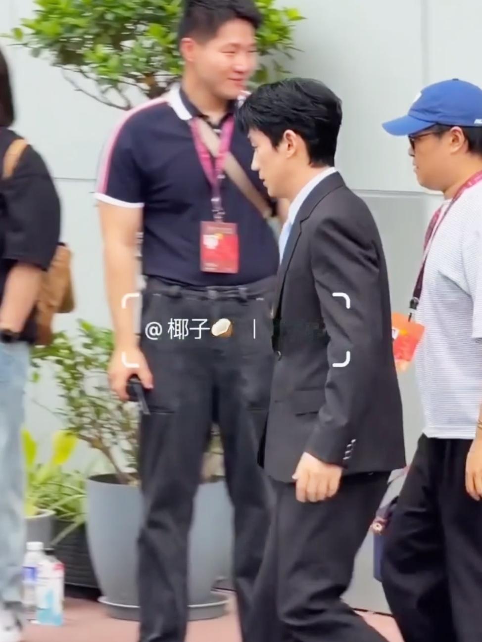 呜呜呜呜呜呜呜呜呜宝我宝，多吃点呀