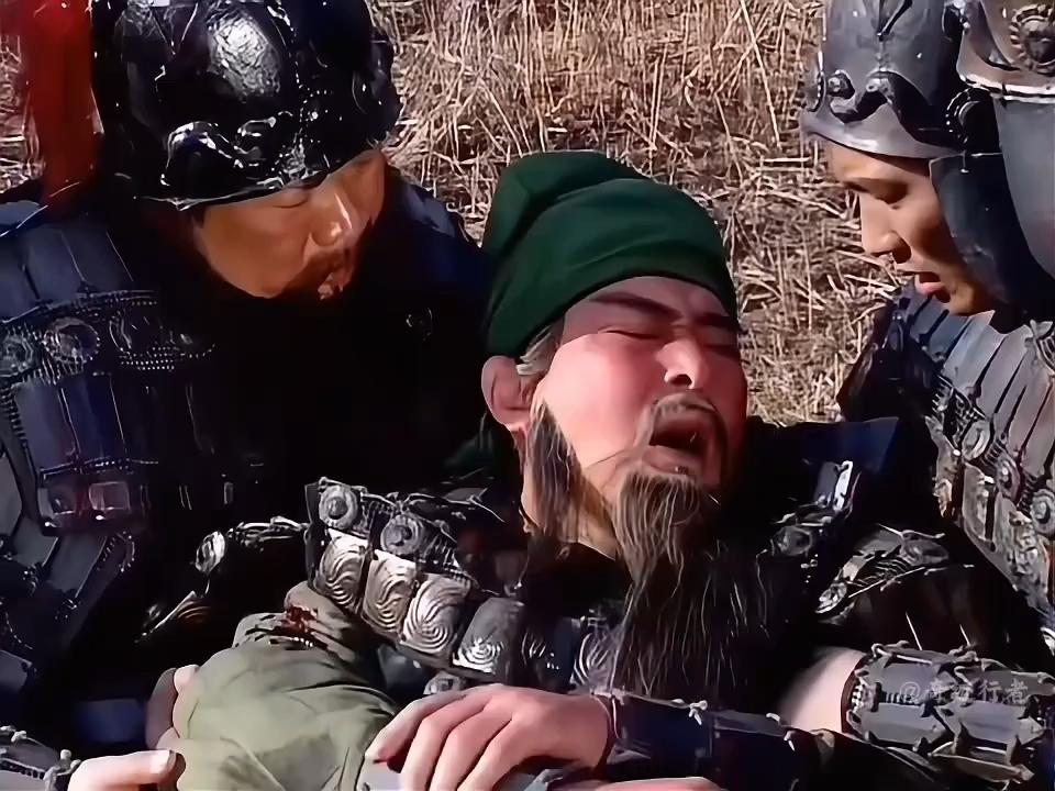 关羽爱兵如子，樊城之战又没大败，为何2万将士都狠心离他而去？ 建安二十四年，