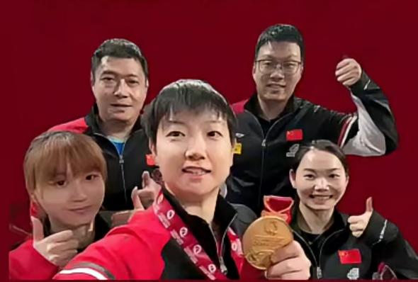 强大的团队邱贻可每年进账百万?早已超出师徒范畴邱贻可也不是领固定工资的，