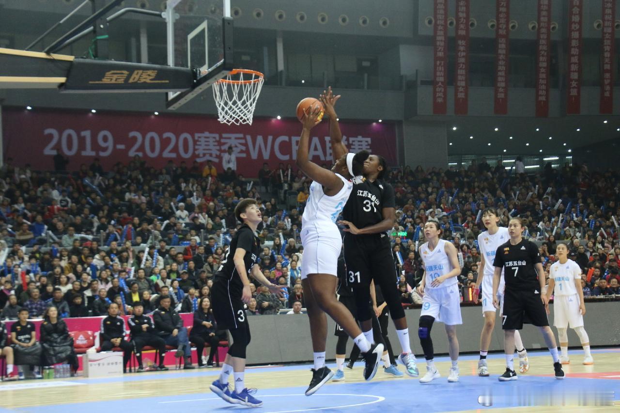 WCBA外援引进还在风云变幻啦！根据目前传来的消息，山西女篮和武汉女篮都要更