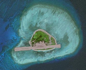 中国台湾地区守军当年撤离南海要地中业岛，留下中国当代海防最沉痛的一课！菲方高官曾