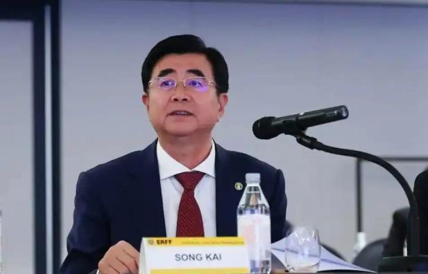 局面实在难堪！ 足协主席宋凯原本计划借6月份的国际比赛日，为中国男足安排