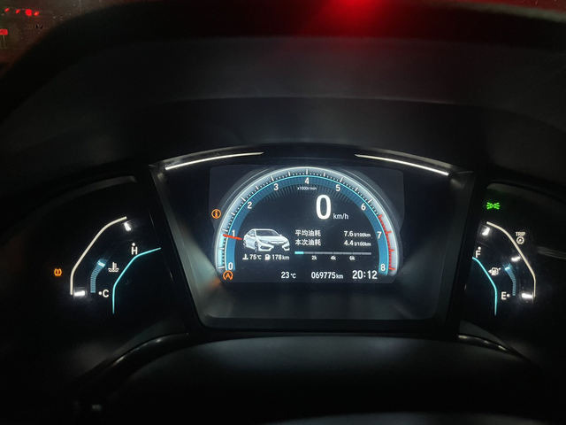 十代思域软件二手回来的车子，开了段时间后无意发现到ecu动力升级，MT变速箱，