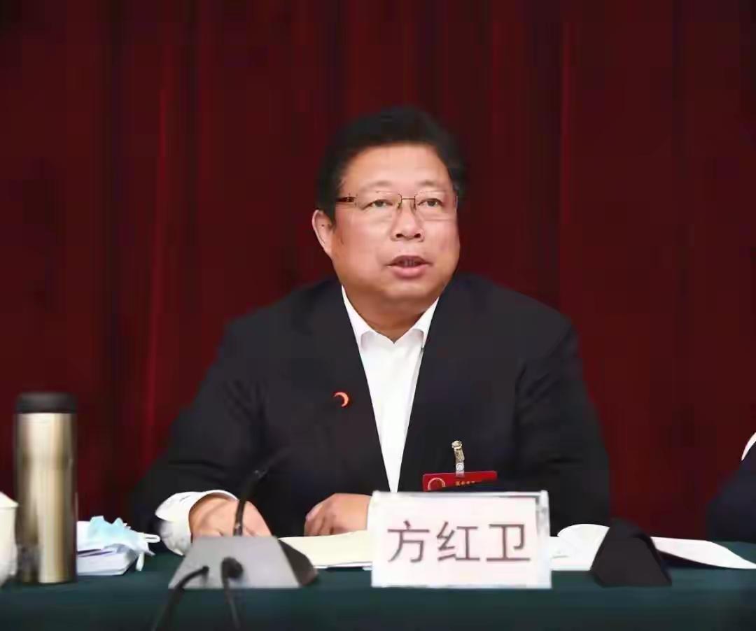 这是一次实实在在的大老虎！不仅是副省级干部，而且还是在人上被查的，更重要的还是西