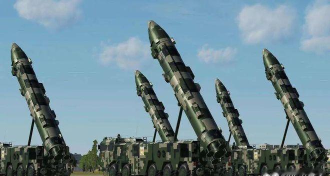 1987年，祝学军在研发东风-17时，发现导弹在飞行中，极易遭到外部干扰，所有人