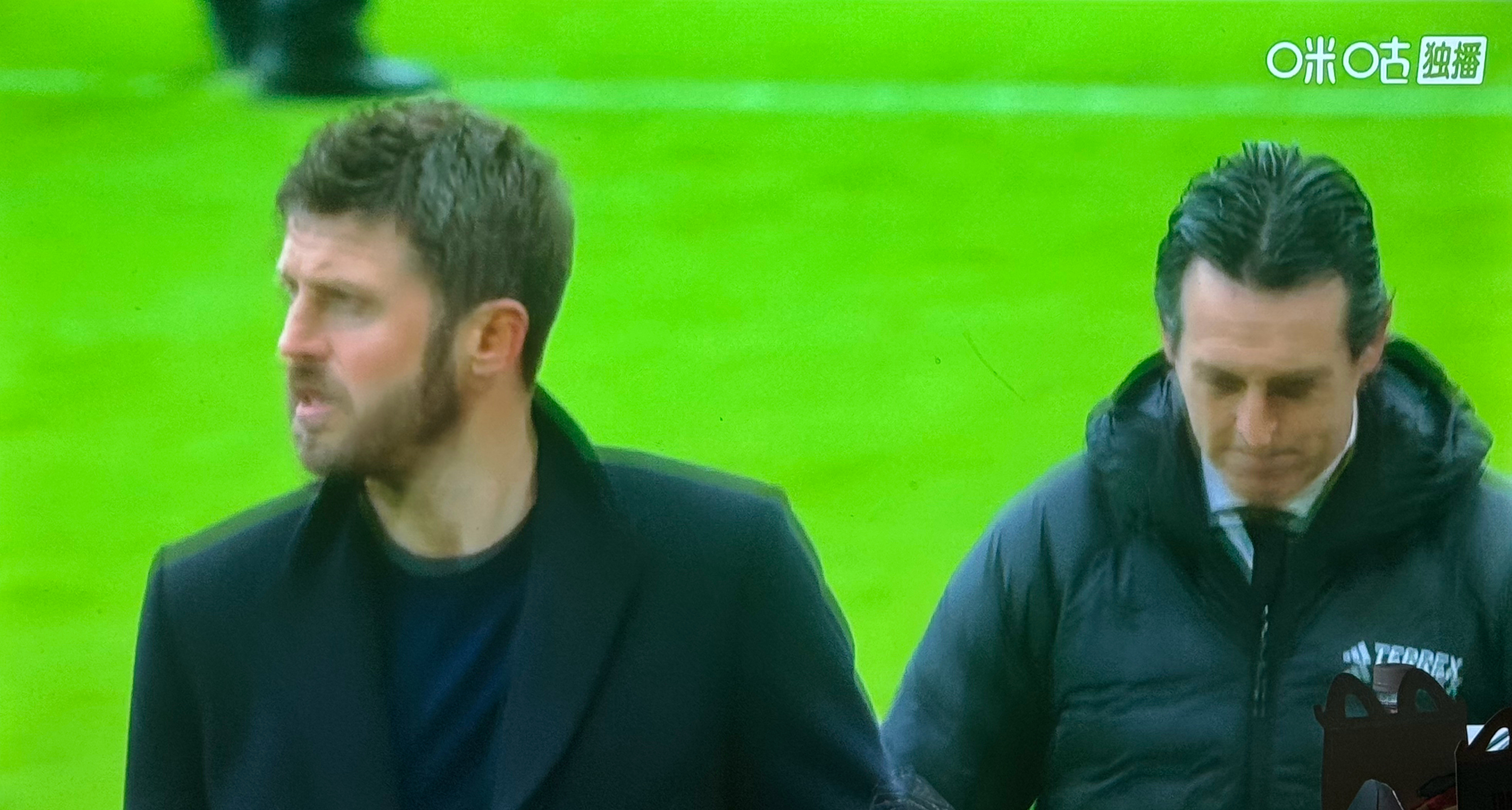 歇了10天的曼联，踢的像寒假返校第一天上学的我们很多回合，其实能感受到球员们想要