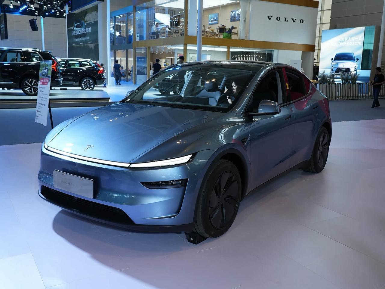 Y到底值不值得买？实话讲透优缺点2026款特斯拉ModelY依旧是中型纯电S