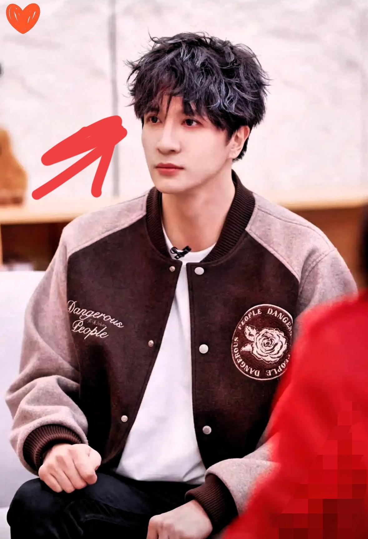 我朋友曾和薛之谦合作过，她给我说了一个真相，她说我就给你说几个事实，足见