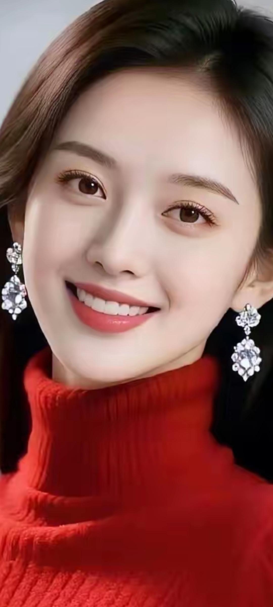 甜美笑容，红色毛衣，闪耀耳环，冬日暖阳下的美好时光。