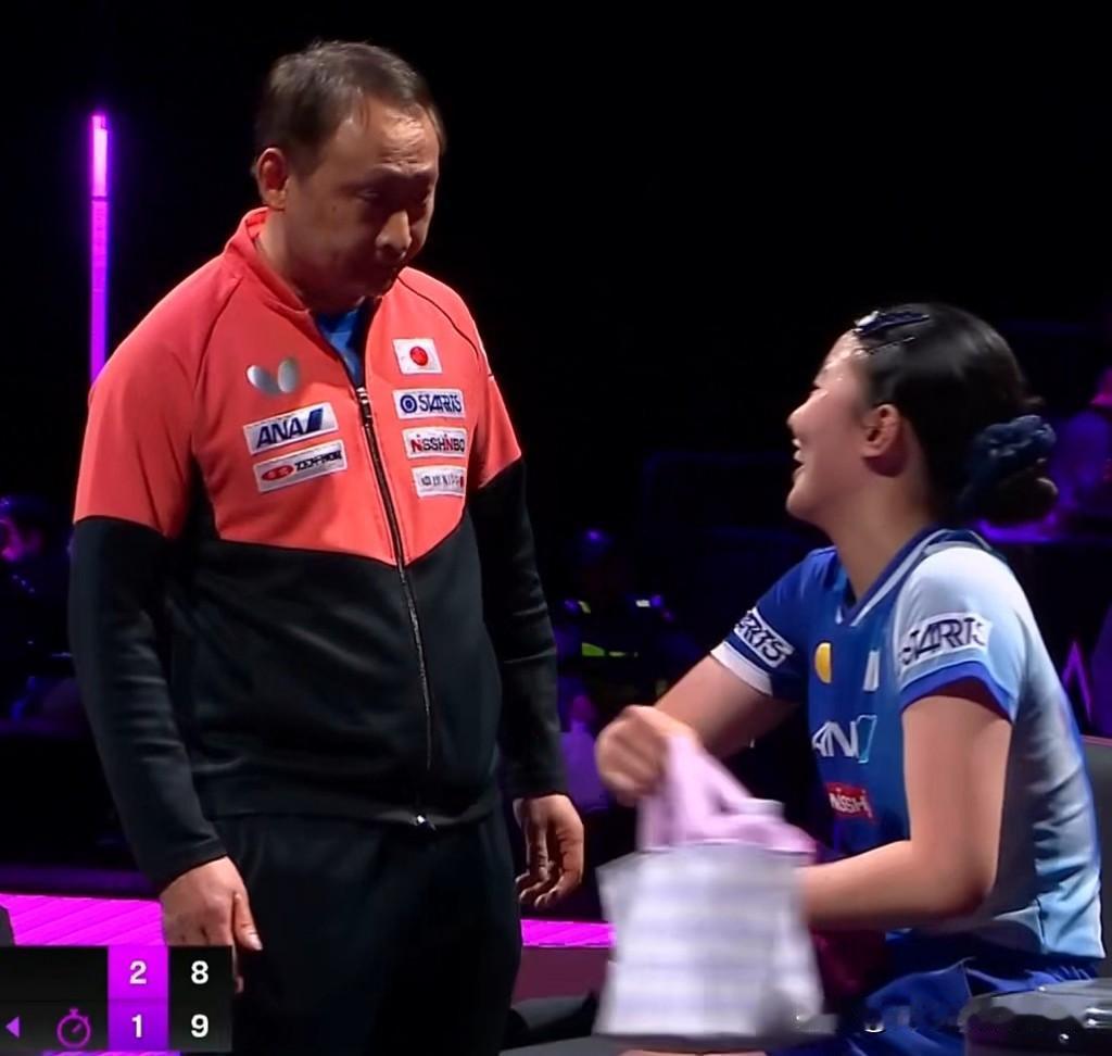 张本美和夺冠，有一个宠她的教练爸爸。都说美和是一个快乐的女孩，这份快乐和自信来