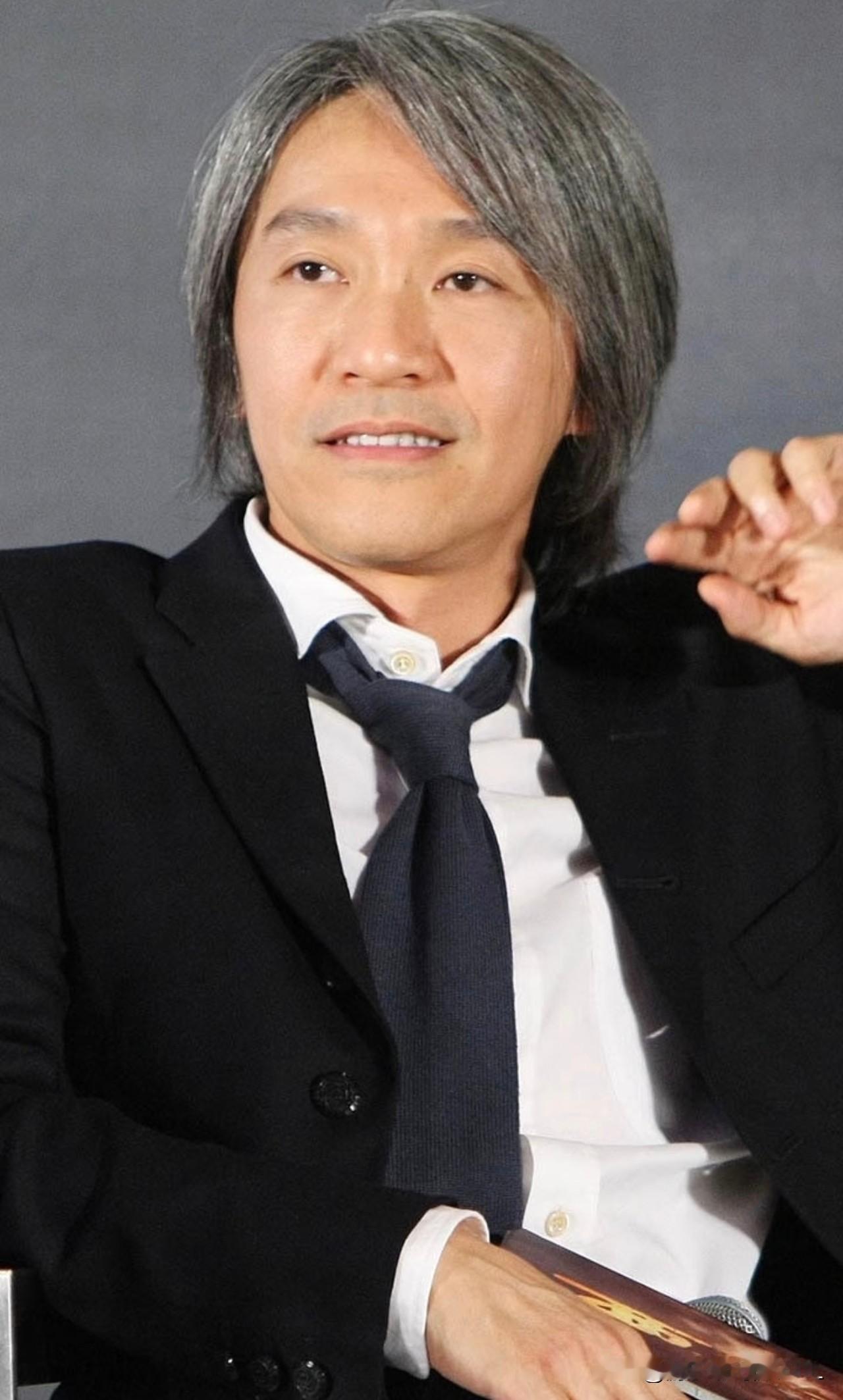 2014拍《美人鱼》那会儿，杨迪被周星驰开除，这事儿圈里传得沸沸扬扬。当时